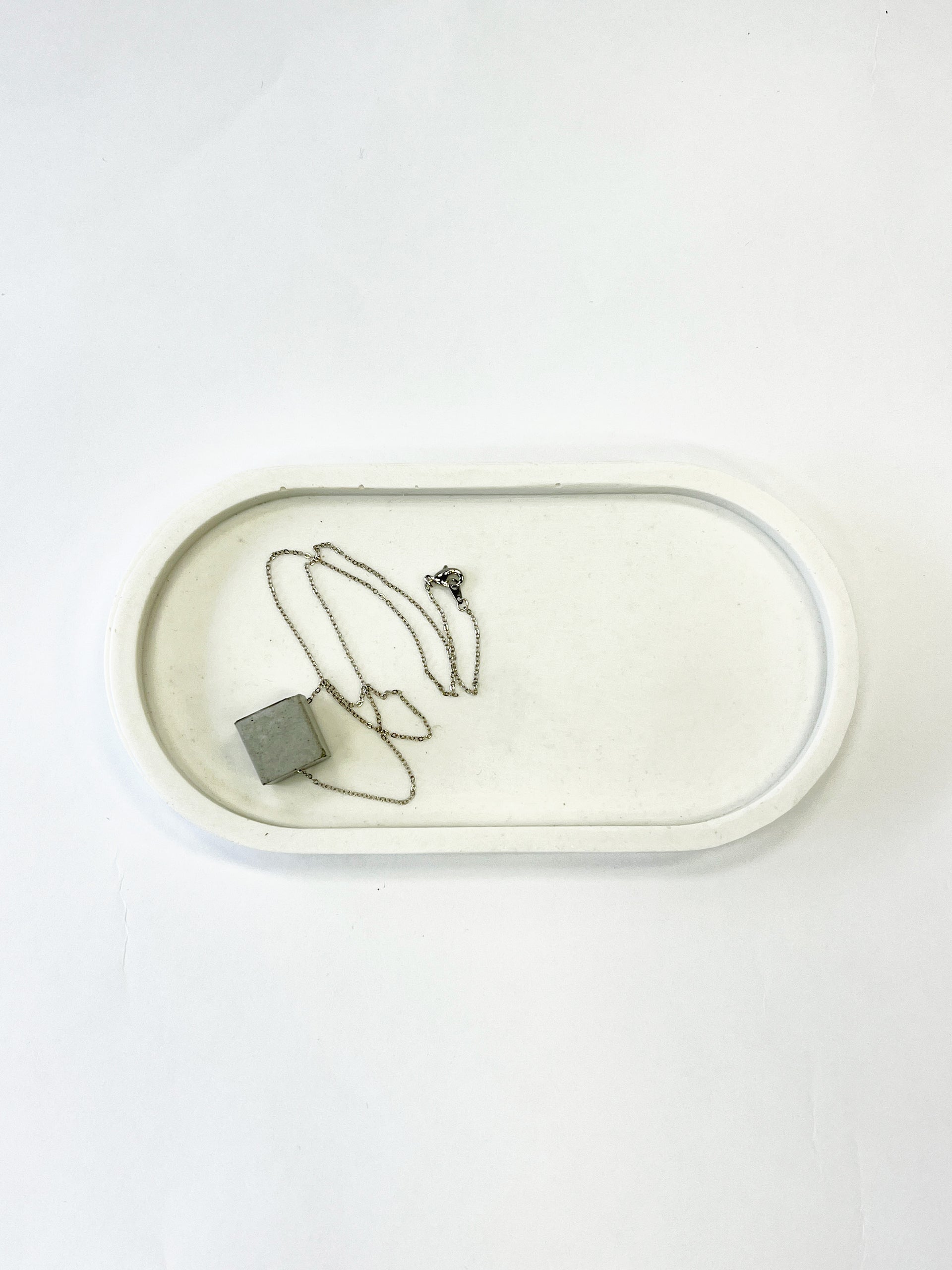 white marble catch all jewelry tray