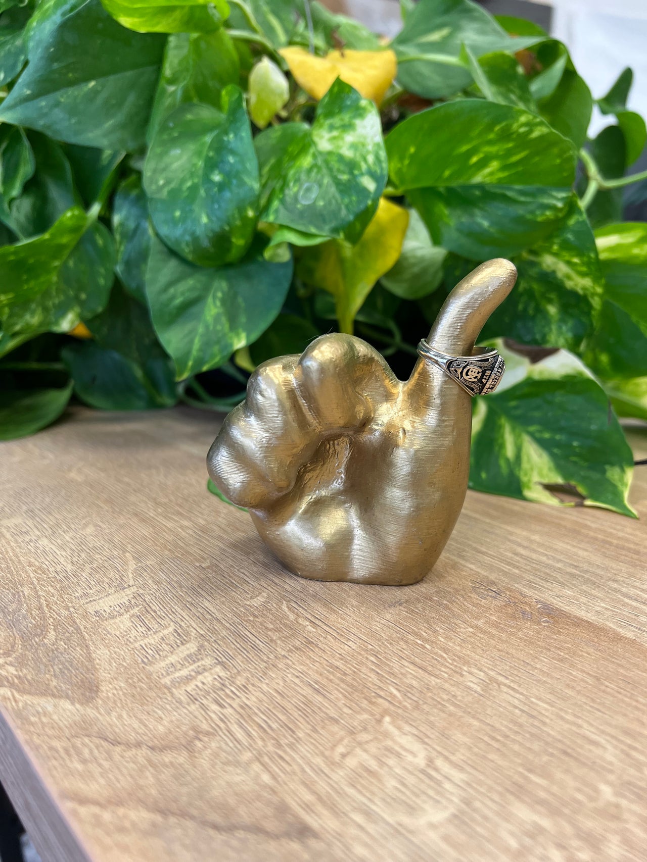 Aggie Ring Holder
